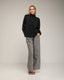 Jersey oversize de punto con cuello perkins y detalles de cuadros