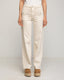 Jeans de tiro alto con bolsillos delateros y detalle de botones. - Tantra Spain