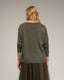 Jersey de punto fino ancho con cuello redondo. - Tantra Spain