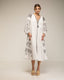 tantra mujer, Vestido oversize con bordados en las mangas, laterales y frontal, cierre de cordones - Tantra Spain