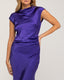 Vestido largo de raso de manga corta. - Tantra Spain