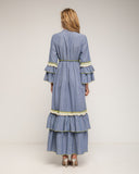 Vestido maxi denim con bordados fluor, lentejuelas, ajustable a la cintura y volantes abajo, manga larga con volantes - Tantra Spain