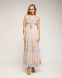 Vestido maxi sin mangas con bordados fluor y pedrería, cintura ajustable y detalle de pompones - Tantra Spain