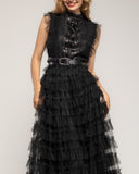 Vestido maxi de con falda de volantes y encaje y cuerpo con pedreria, incluye cinturón - Tantra Spain 