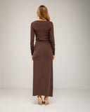 Long fine-knit cashmere dress with a boat neck, pleats at the sides and in the sleeves