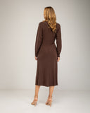Vestido de punto fino con cashmere, cuello redondo,manga murciélago,  bolsillos ocultos  y elástico a un lado