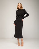 Vestido de punto fino midi con cashmere, cuello barco y pliegues en un costado