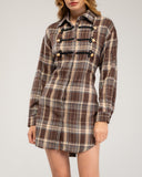 Short checkered shirt dress with lace-up and button details. Drawstrings at the waist