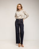 Jeans rectos de tiro alto  con bolsillos frontales y detalle de botones dorados - Tantra Spain