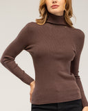 Jersey de punto fino con lana, con cuello vuelto y acanalado