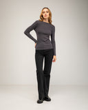 Fine-knit wool sweater with crew neck and ribbed detailing