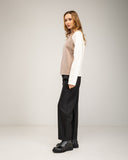 Two-tone fine knit sweater with a crew neck, oversized fit and long sleeves