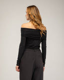 Fine knit off-the-shoulder boatneck top