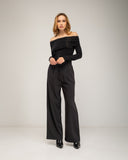 Fine knit off-the-shoulder boatneck top