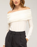 Fine knit off-the-shoulder boatneck top