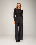Fine knit top with boat neck and long sleeves