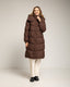 Abrigo acolchado con capucha no desmontable. Brown. - Tantra Spain
