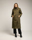 Abrigo impermeable con cierre de cremallera lateral. Khaki. - Tantra Spain