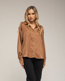 Blusa con seda con botones de piedras - Tantra Spain
