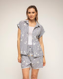 Blusa de rayas con bordados y manga corta con vuelta (Grey) - Tantra Spain
