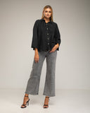 Blusa ovesize con bordados en las mangas y en la parte inferior, mangas acampanadas. - Tantra Spain