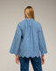 Blusa ovesize con bordados en las mangas y en la parte inferior, mangas acampanadas. - Tantra Spain