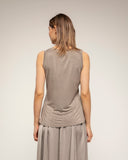 camiseta manga corta cuello pico seda delante punto detras (Beige) - Tantra Spain