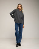 Camiseta oversize con cortes transversales y verticales. - Tantra Spain
