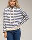 Camiseta tipo sudadera amplia de rayas con capucha, apertura en los costados. - Tantra Spain