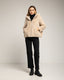 Chaqueta de pelo sintetico con capucha. Beige. - Tantra Spain