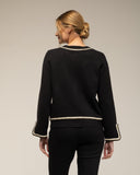 Chaqueta de punto con bolsillos frontales y ribeterada en el cuello, frontal y puños, botones dorados - Tantra Spain