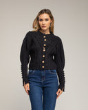 Chaqueta de punto de crochet con detalles de pompones y flores. (NEGRO) - Tantra Spain