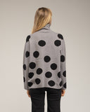 Jersey amplio de lunares con cuello alto - Tantra Spain