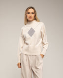 Jersey de punto con rombo y detalles de strass y cuello perkins - Tantra Spain