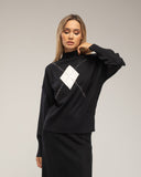 Jersey de punto con rombo y detalles de strass y cuello perkins - Tantra Spain