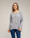 Jersey de punto oversize largo con estrellas de tela con strass cosidas (GRIS) - Tantra Spain