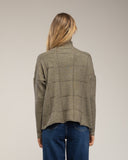Jersey oversize de punto con cuello perkins y detalles de cuadros - Tantra Spain