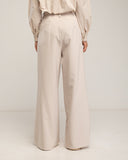 Pantalon de vestir corte recto con pinzas, amplio, y bolsiilos. - Tantra Spain