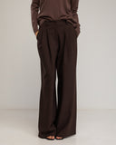 Pantalon de vestir corte recto con pinzas, amplio, y bolsiilos. - Tantra Spain