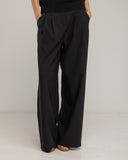 Pantalon de vestir corte recto con pinzas, amplio, y bolsiilos. - Tantra Spain
