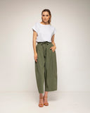 pantalon recto con bolsillos y cintura elastica (Kakhi) - Tantra Spain