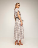 set de camisa de manga corta y falda de vuelo de cuadros (Brown) - Tantra Spain