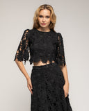 Top Cropped de guipur con mangas farol - Tantra Spain