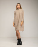Vestido amplio de canale con cuello perkins y ajustado en las mangas. - Tantra Spain