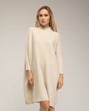 Vestido amplio de canale con cuello perkins y ajustado en las mangas. - Tantra Spain
