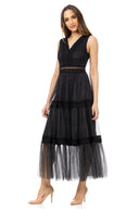 Vestido largo de plumeti con cuello pico y detalles. - Tantra Spain