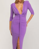 Vestido largo liso drapeado con escote. - Tantra Spain