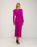 Vestido largo liso drapeado con escote. - Tantra Spain