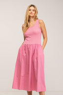 Vestido maxi de tirantes entallado al pecho. - Tantra Spain