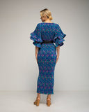 Vestido maxi estampado plisado con volantes en las mangas y cinturón. - Tantra Spain